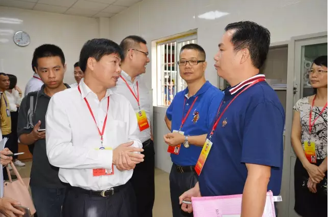 你關心的食品安全問題，南海區(qū)政協(xié)委員組團來調研！齊齊建言獻策